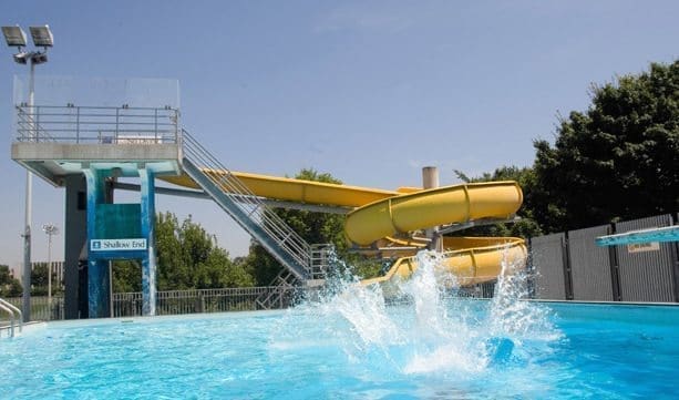 20100720bg_pool03.JPG