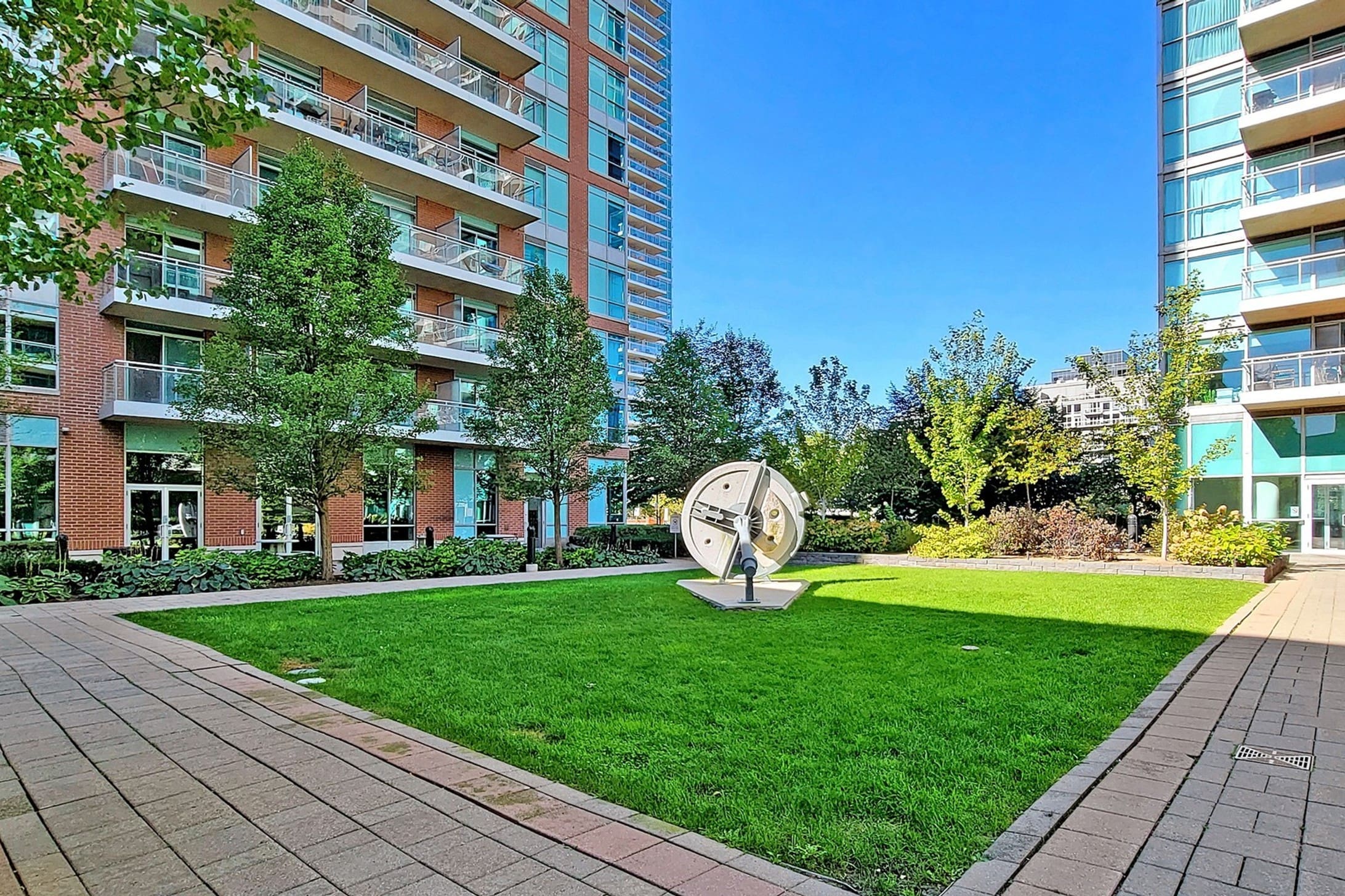 50 Lynn Williams Street, Suite 215 Grounds